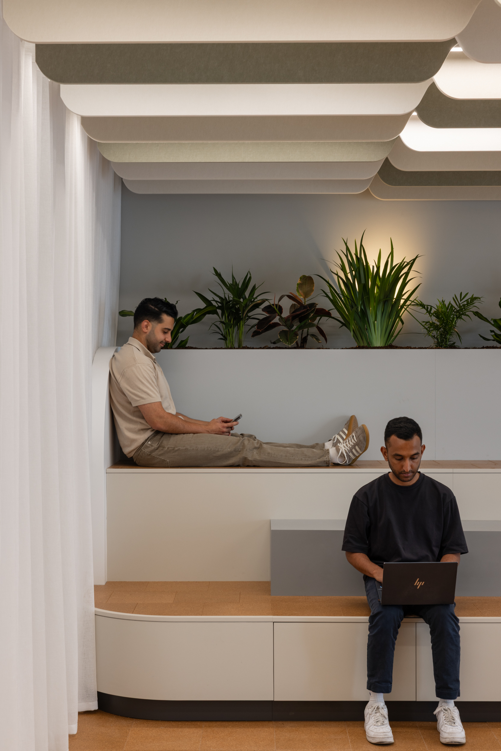 L14 Poly Centre 3jpg