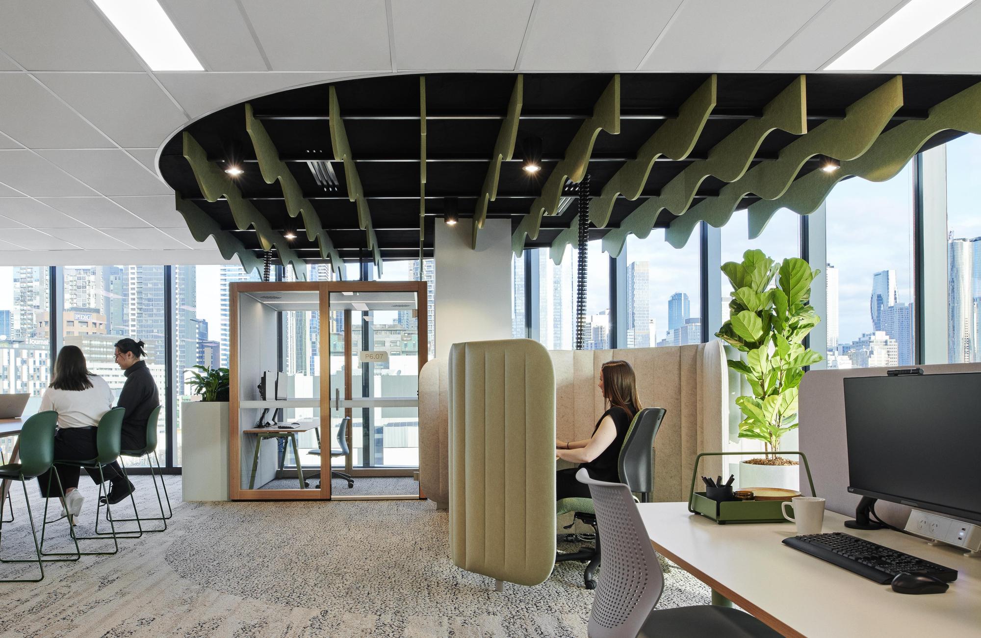 Royal Melbourne Hospital Image 2.jpg